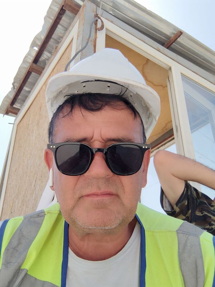  52987903  Alim, 53 ,    