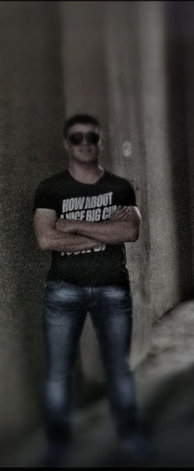  52948133  , 34 ,    