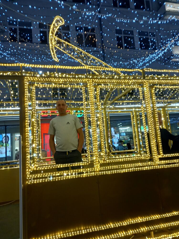  ,   Abdulla, 43 ,   ,   
