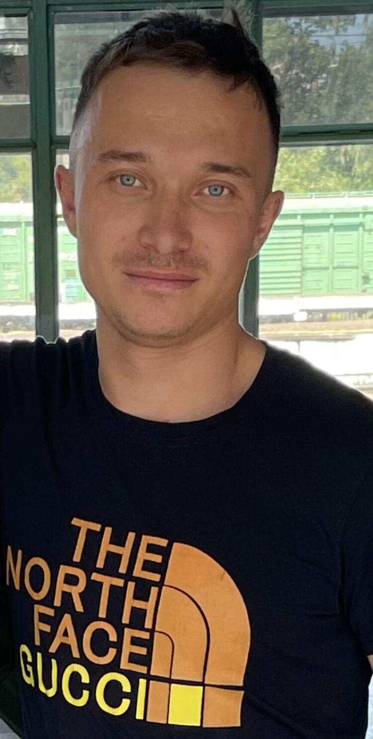  ,   Maximilian, 28 ,   ,   
