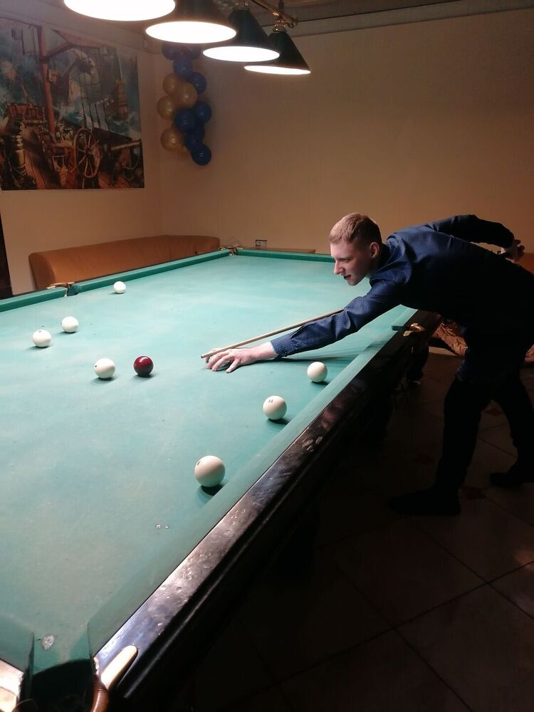  ,   Vladislav, 28 ,   c 