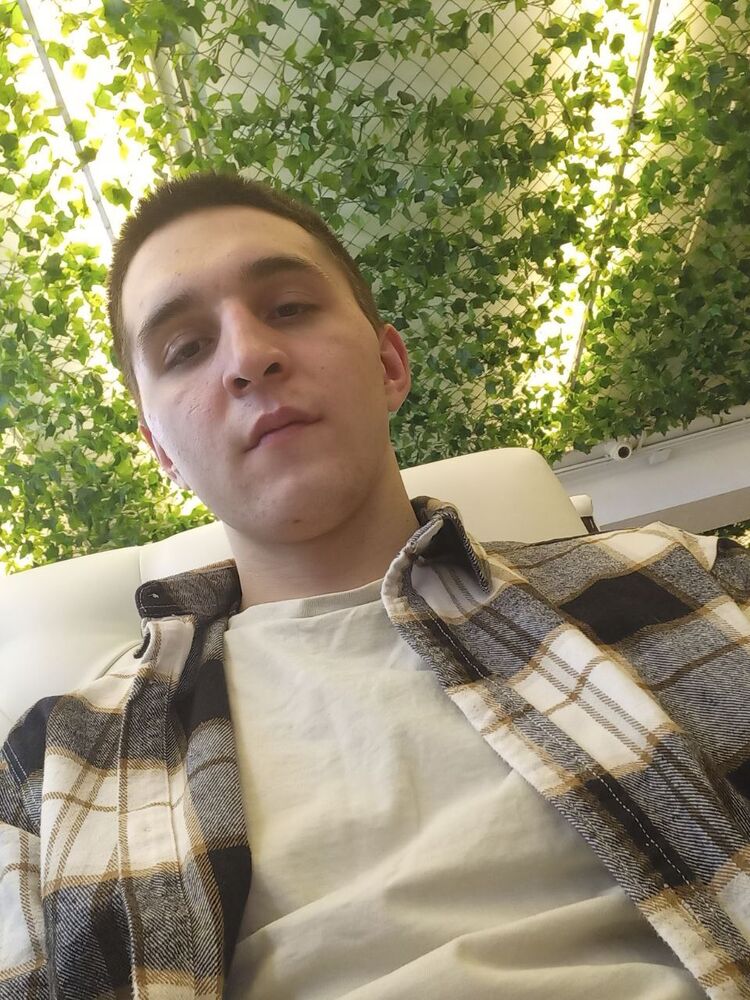 ���� 42414323 ����� ���������, 21 ���, ���� ���������� � ������