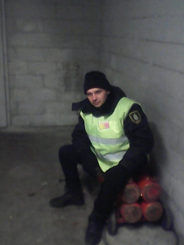  --,   Andrej, 45 ,   ,   , c 