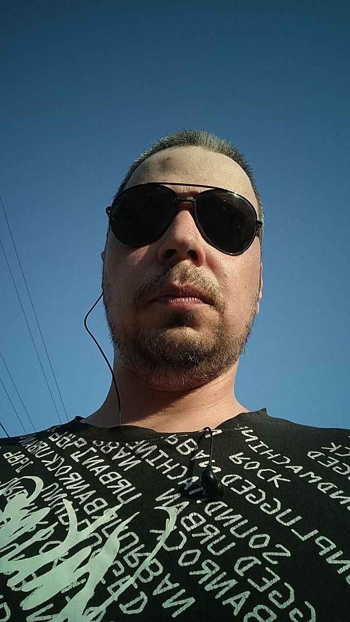  -,   Alex, 35 ,   ,   