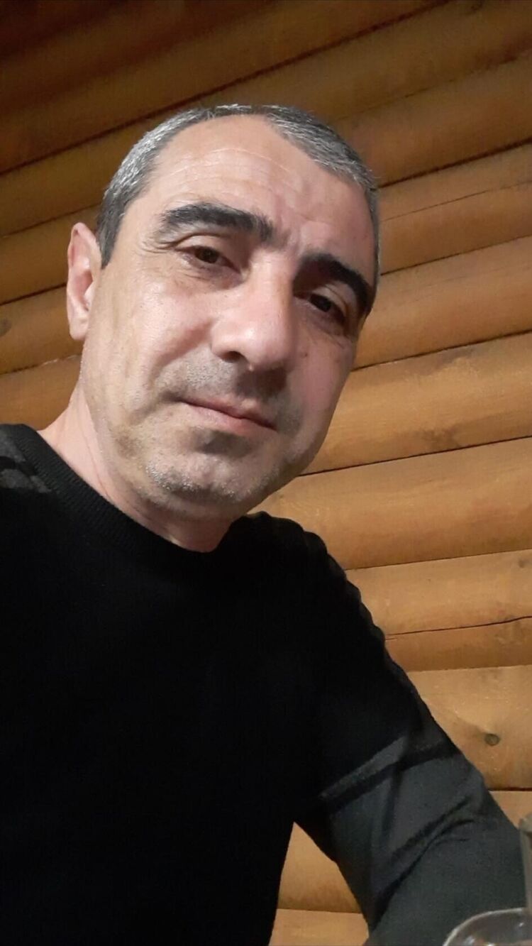  27787113  , 46 ,    