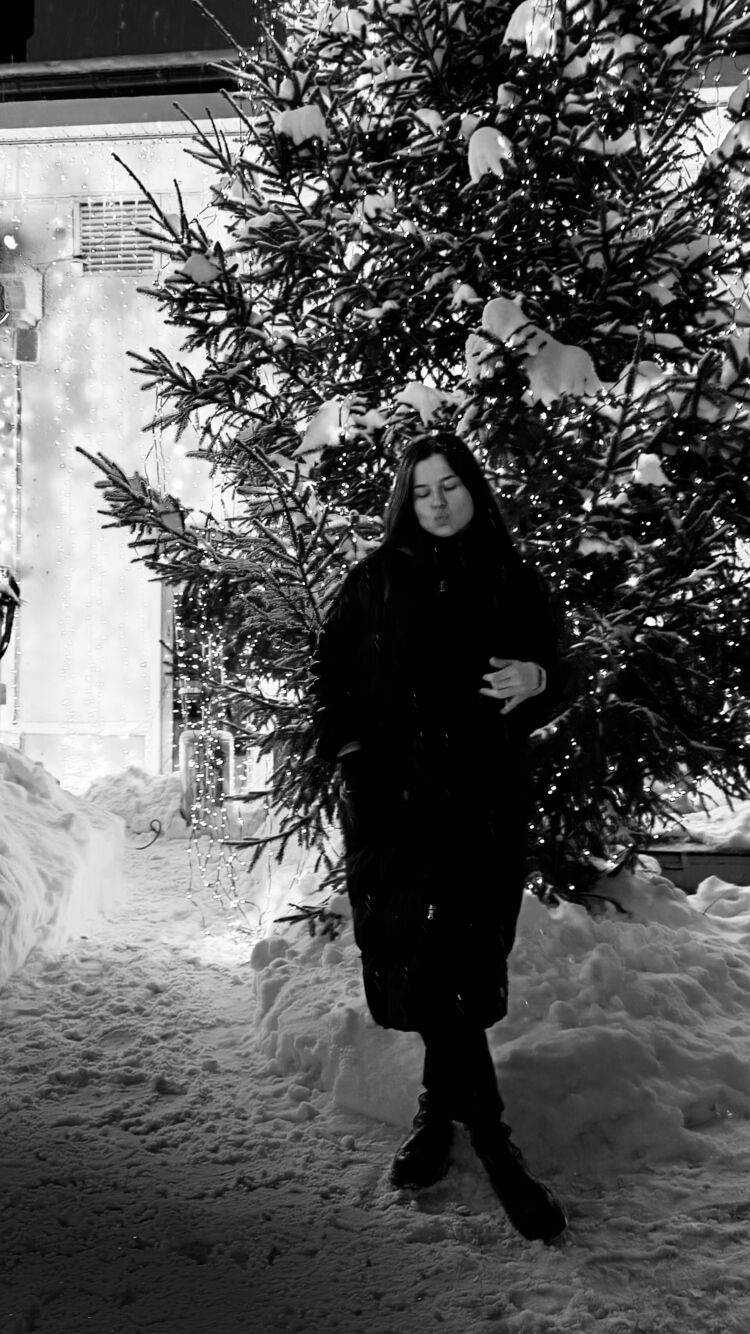 ���� 55120123 ������� Victoria, 23 ����, ���� ���������� � Albertson