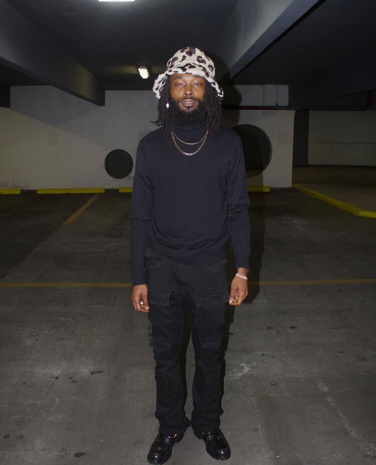 ���� 49905113 ������� Seksn, 33 ����, ���� ���������� � ������