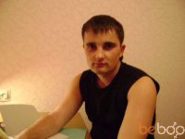  572443  Ilya, 35 ,    