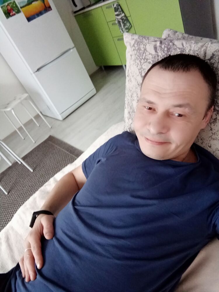  32346683  , 45 ,    