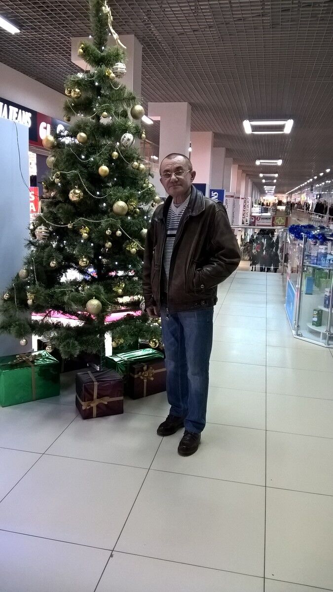  ,   Sergei, 54 ,  