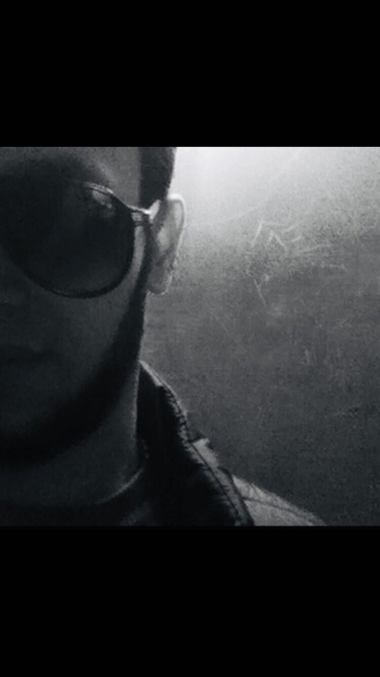  35184713  KHABIB, 33 ,    