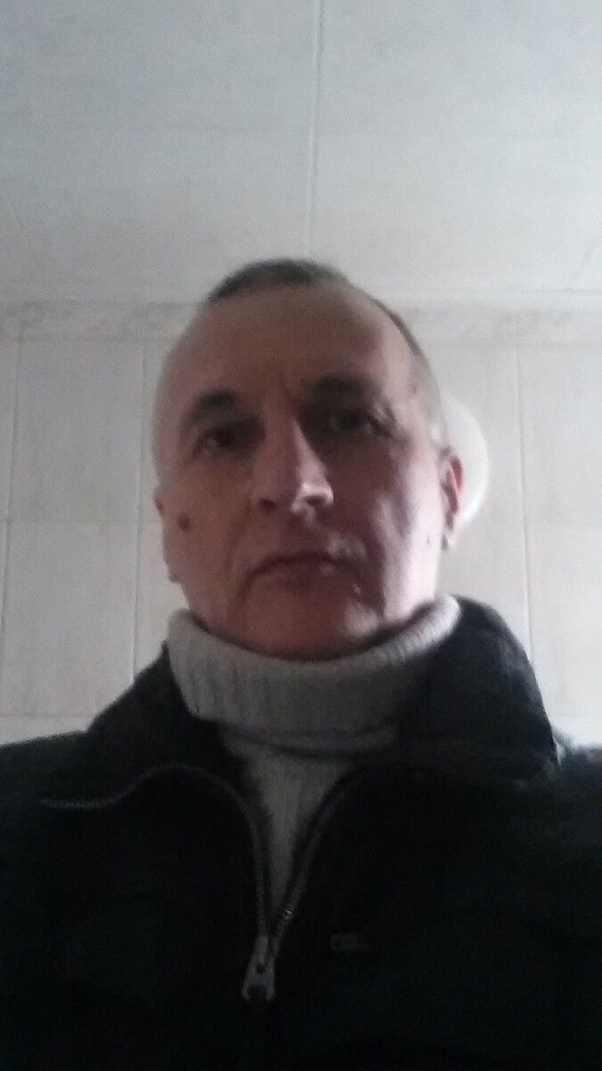  9443623  Sergeui, 61 ,    