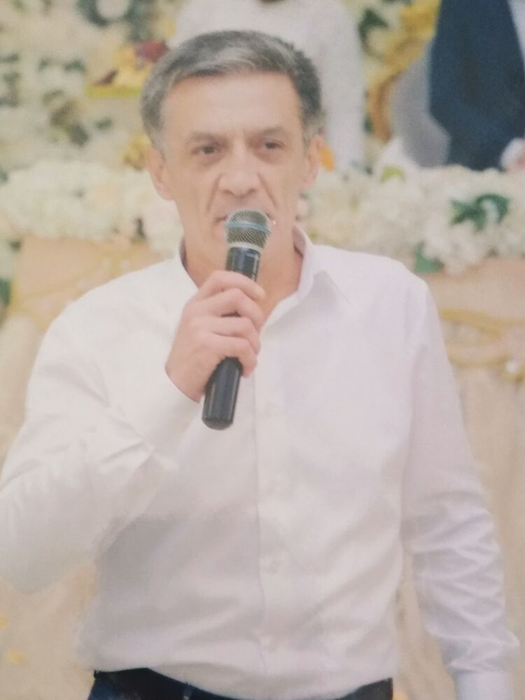  53935633  Kazbek, 61 ,    