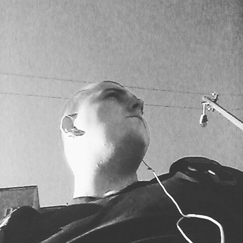  12202703  Panya, 33 ,    