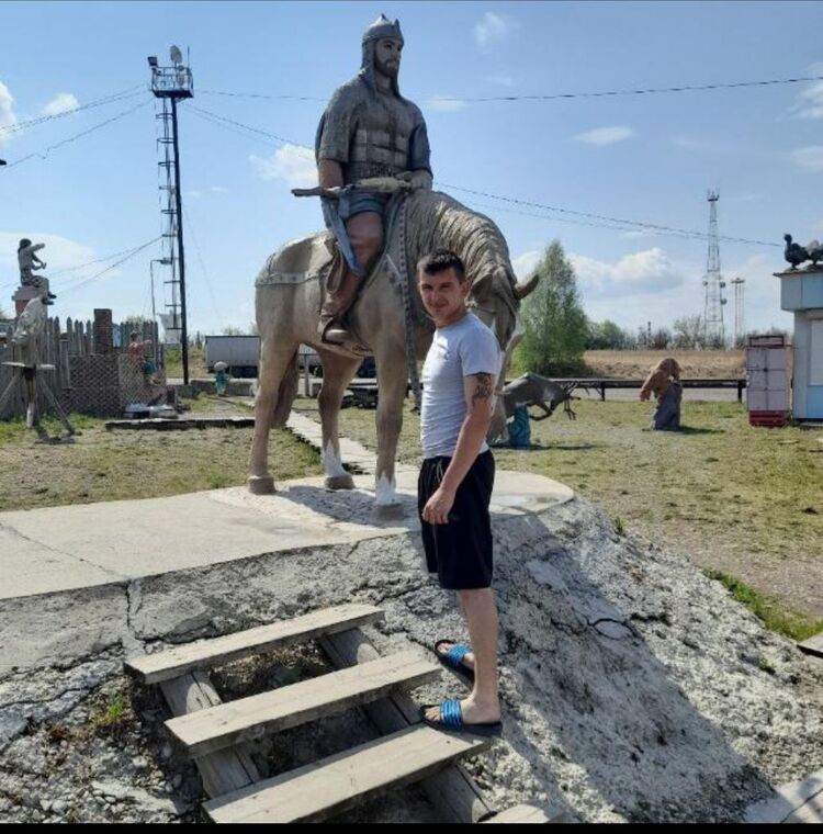  28381823  , 30 ,    