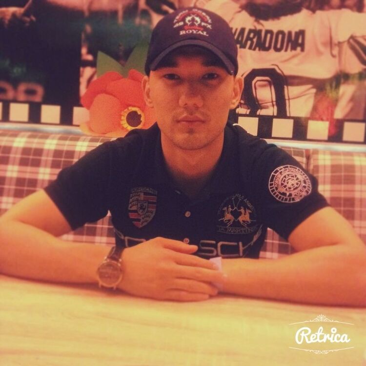  4715893  Robert, 35 ,    