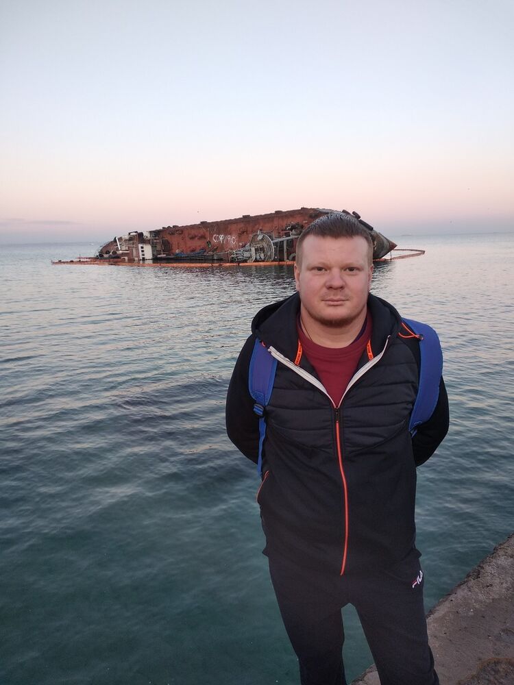  ,   Daniel, 38 ,   ,   , c 