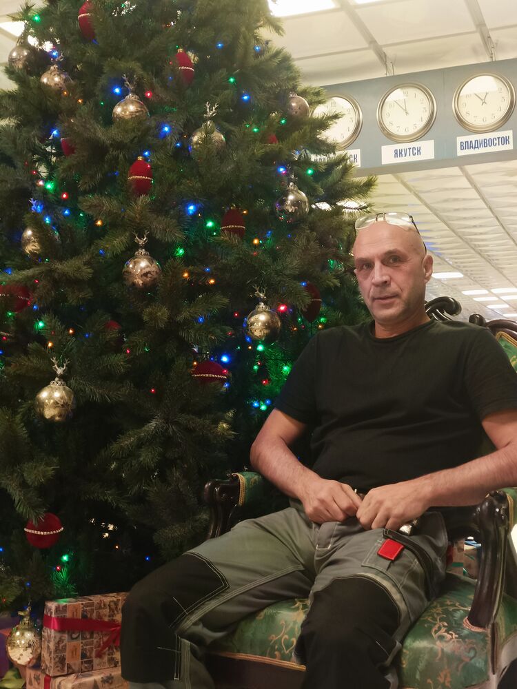  49336323  Alexey, 50 ,    -
