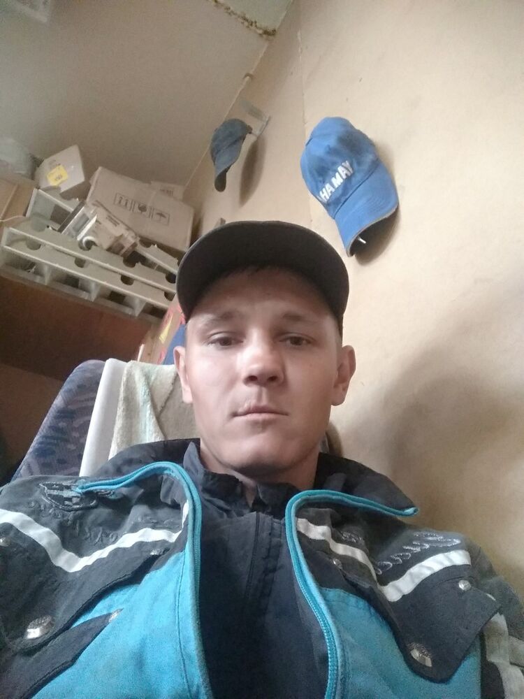  15880863  , 39 ,    