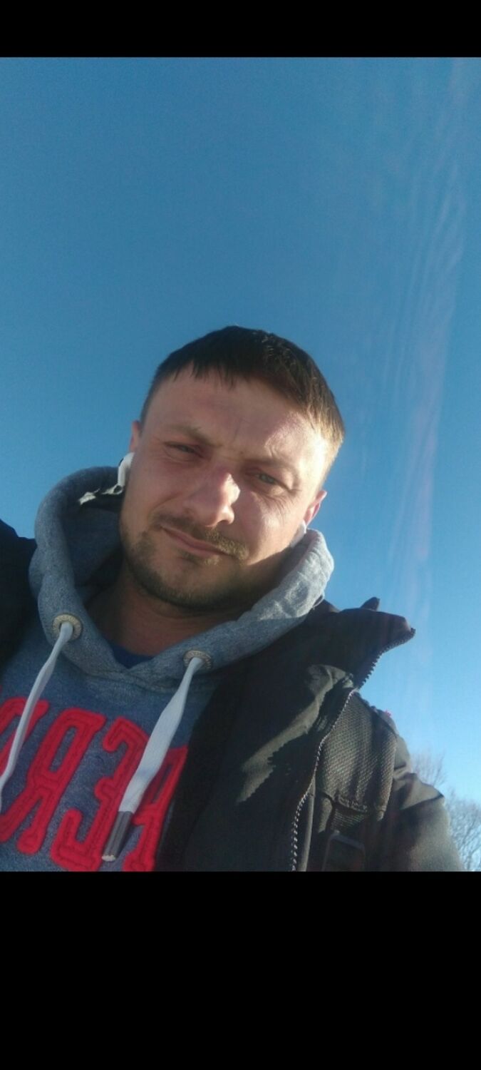  53852673  Alexander, 33 ,    