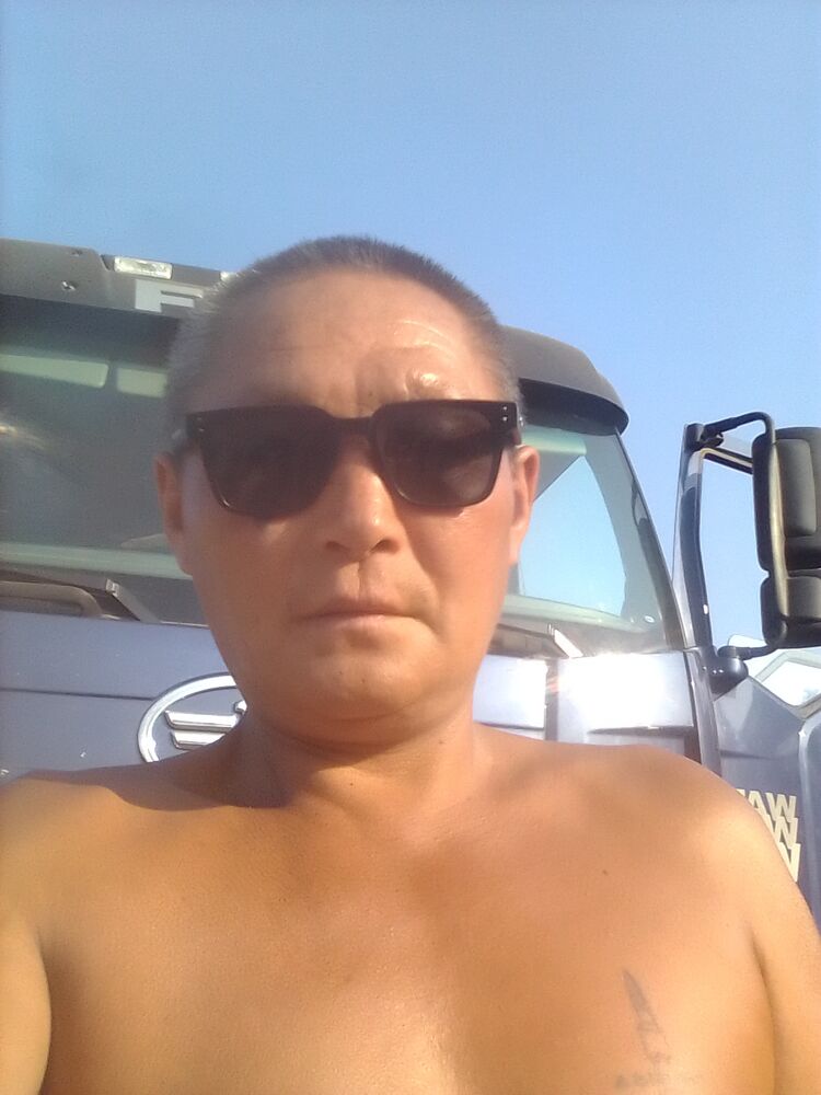  45636183  , 48 ,    