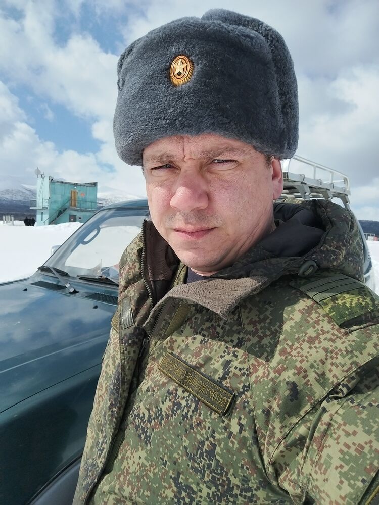  42433143  , 31 ,    -