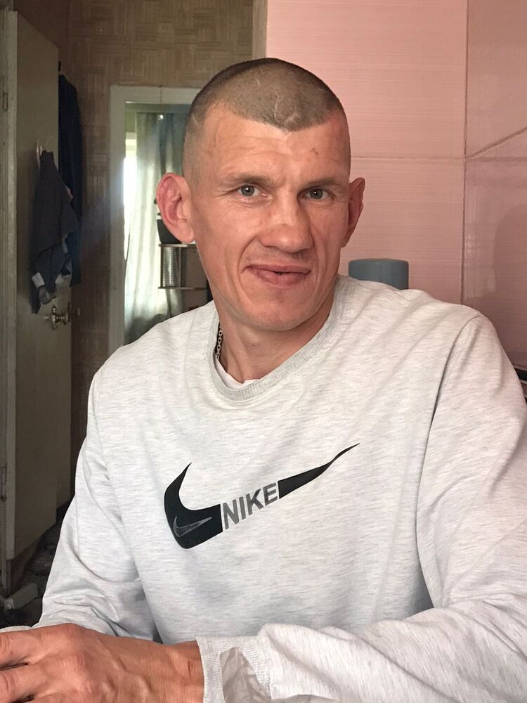  54021023  Snyra, 39 ,    