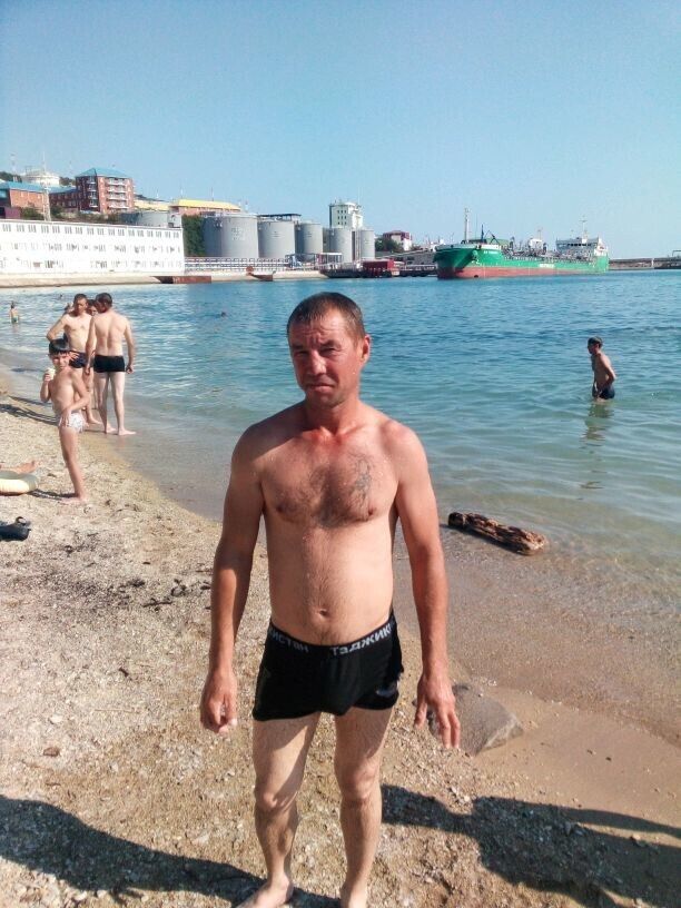  ,   Vladimir, 45 ,   c 