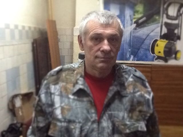  9024743  , 63 ,    