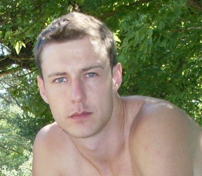  8615313  , 37 ,    --