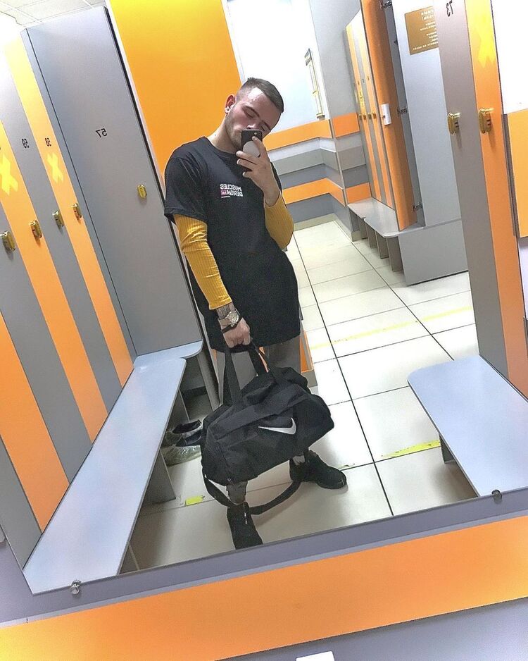  46378363  , 21 ,    