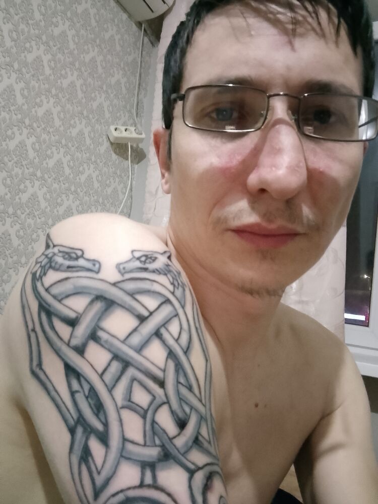  43558843  , 33 ,    