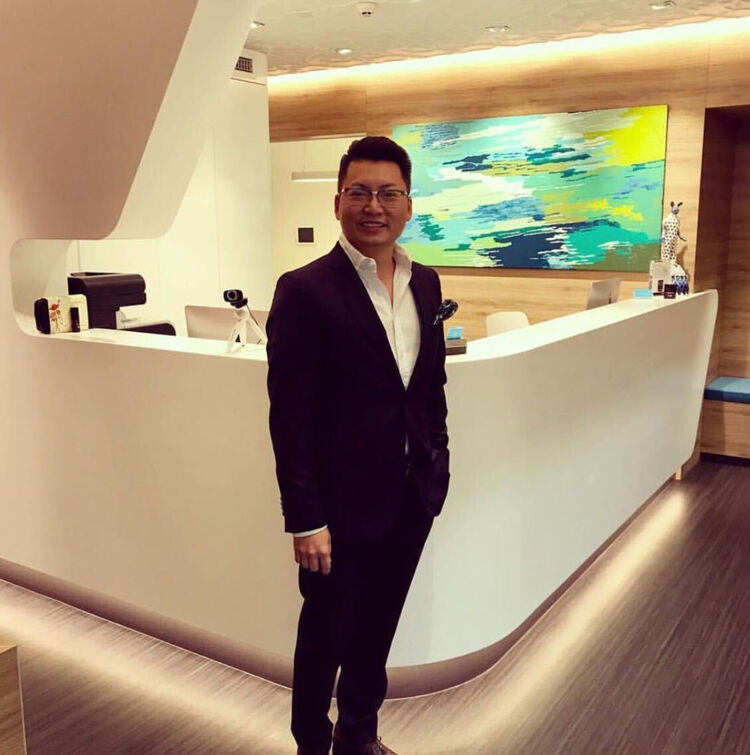 ���������� ������, ���� ������� Li Yung, 51 ���, ������������ ��� ������, ����� � ���������