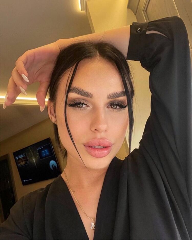 ���������� ������, ���� ������� Amina, 24 ����, ������������ ��� ������, ����� � ���������