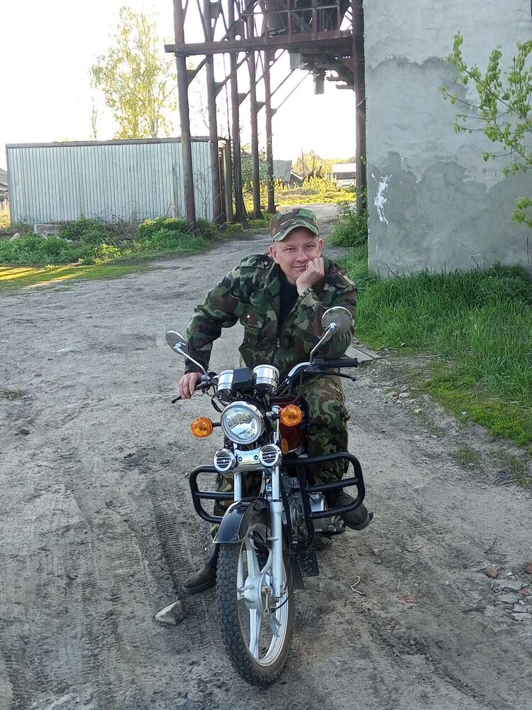  ,   , 48 ,   , 