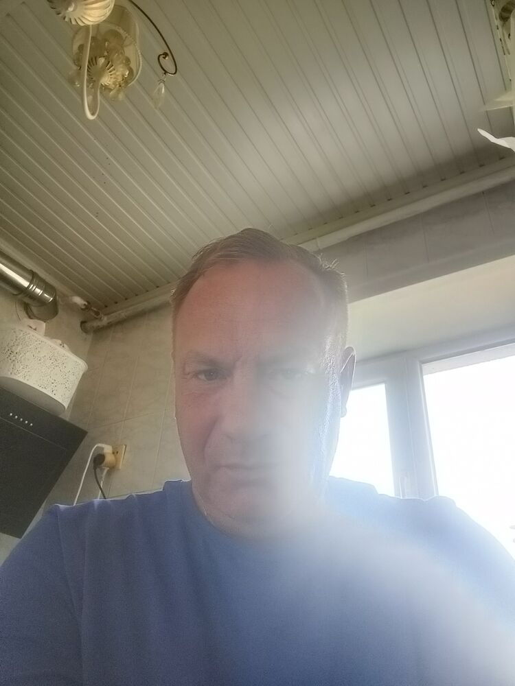 37890543  , 51 ,    