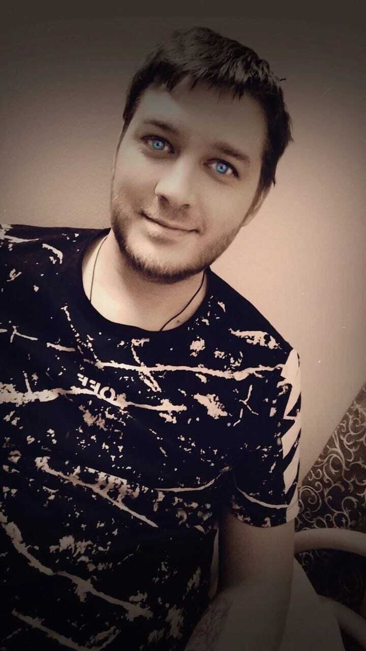  52980323  , 32 ,    