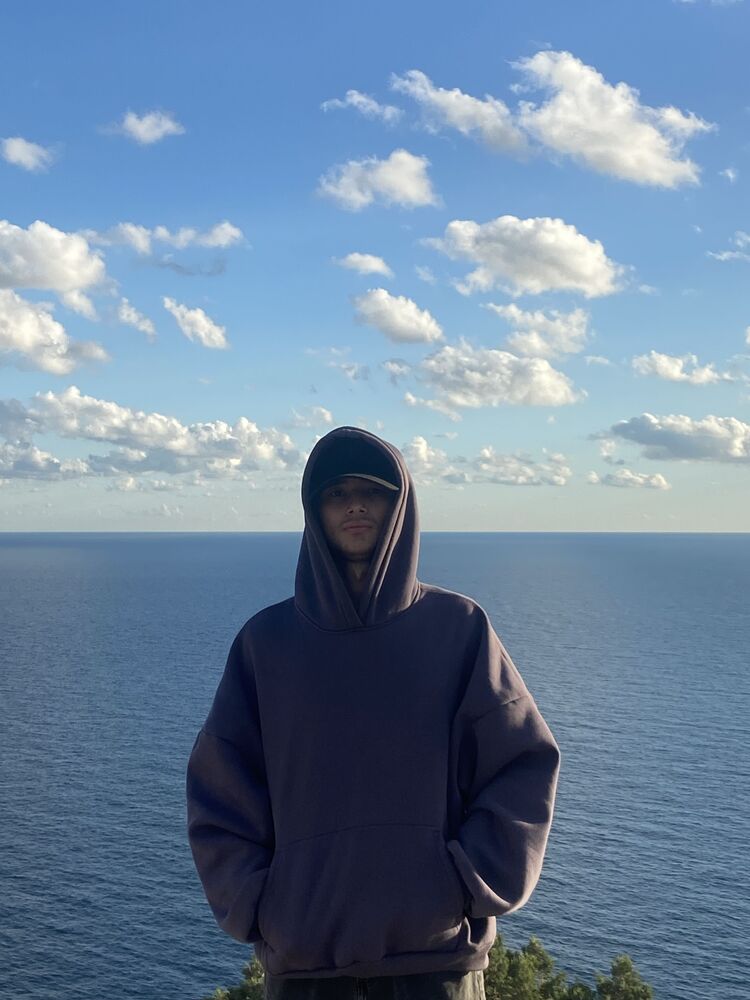  54236803  Fira, 20 ,    