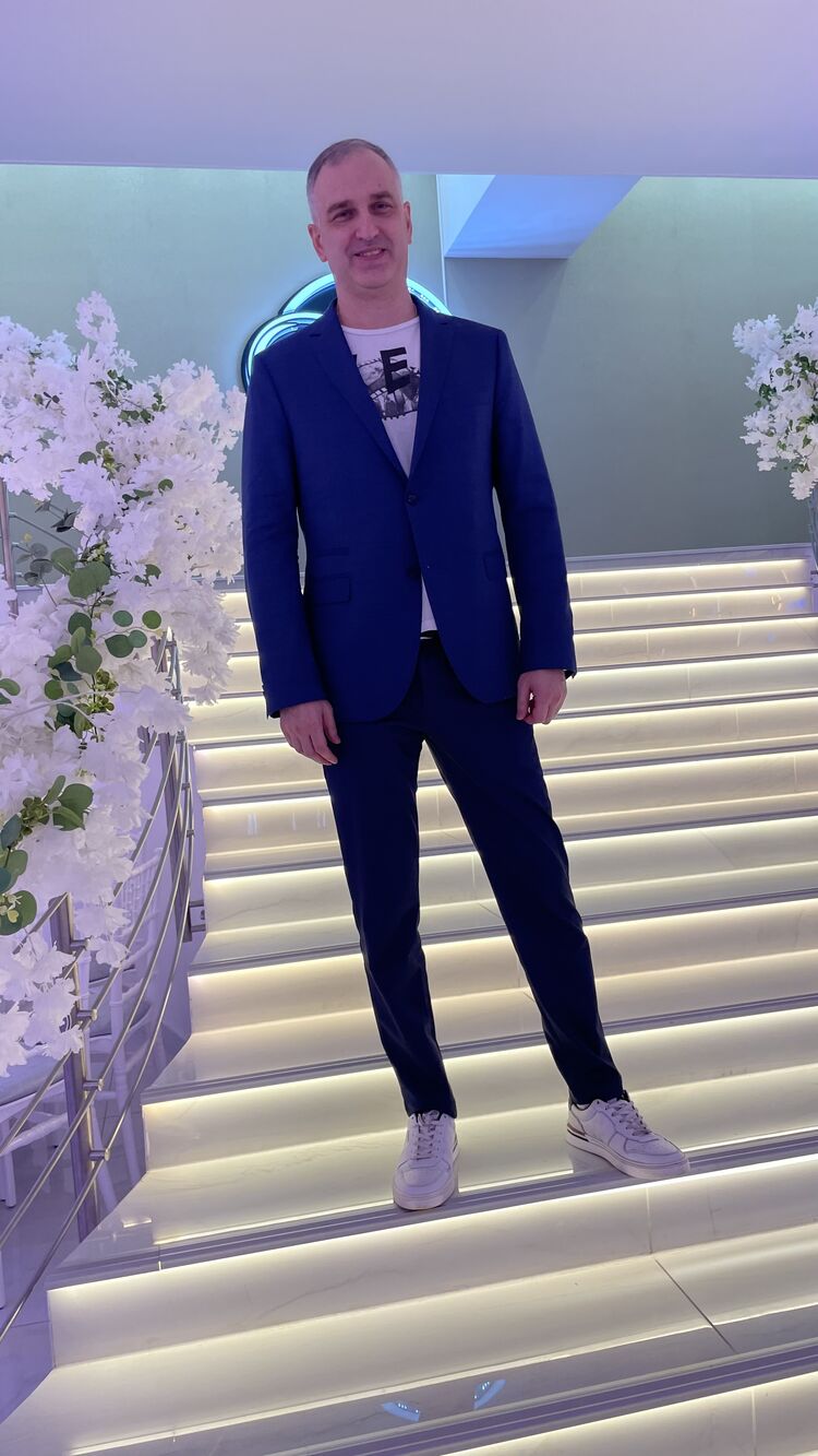  ,   , 44 ,   ,   
