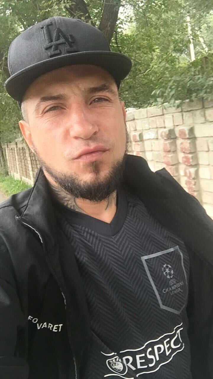  38989313  , 34 ,    