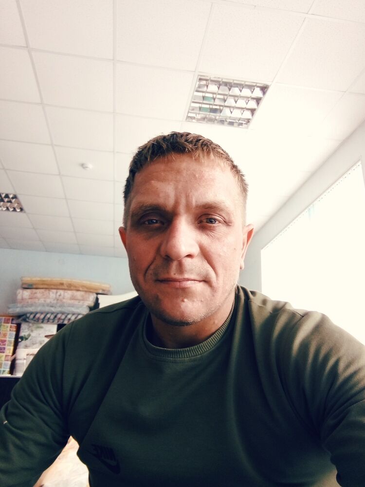  30035903  , 37 ,    