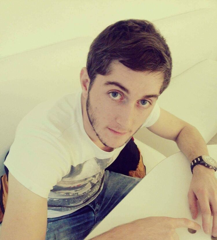  ,   Temuri, 33 ,   