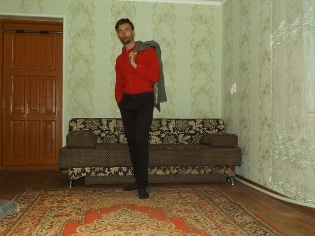  13061893  , 33 ,    