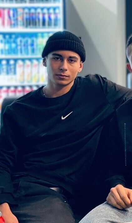 ���� 49917923 ����� ����, 18 ���, ���� ���������� � ������