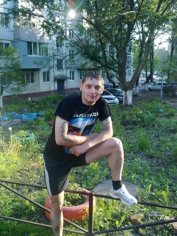  4824643  ALEXXX, 44 ,    