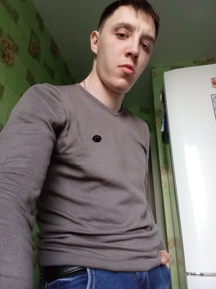  42525833  , 28 ,    -