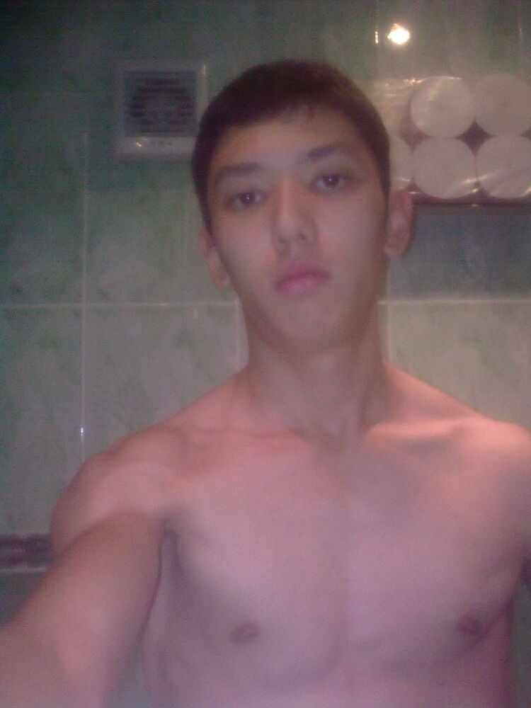  4082683  MonsTeR, 33 ,    