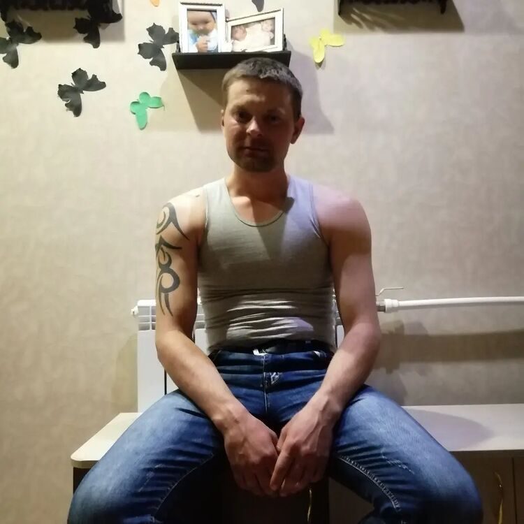  44889923  , 35 ,    