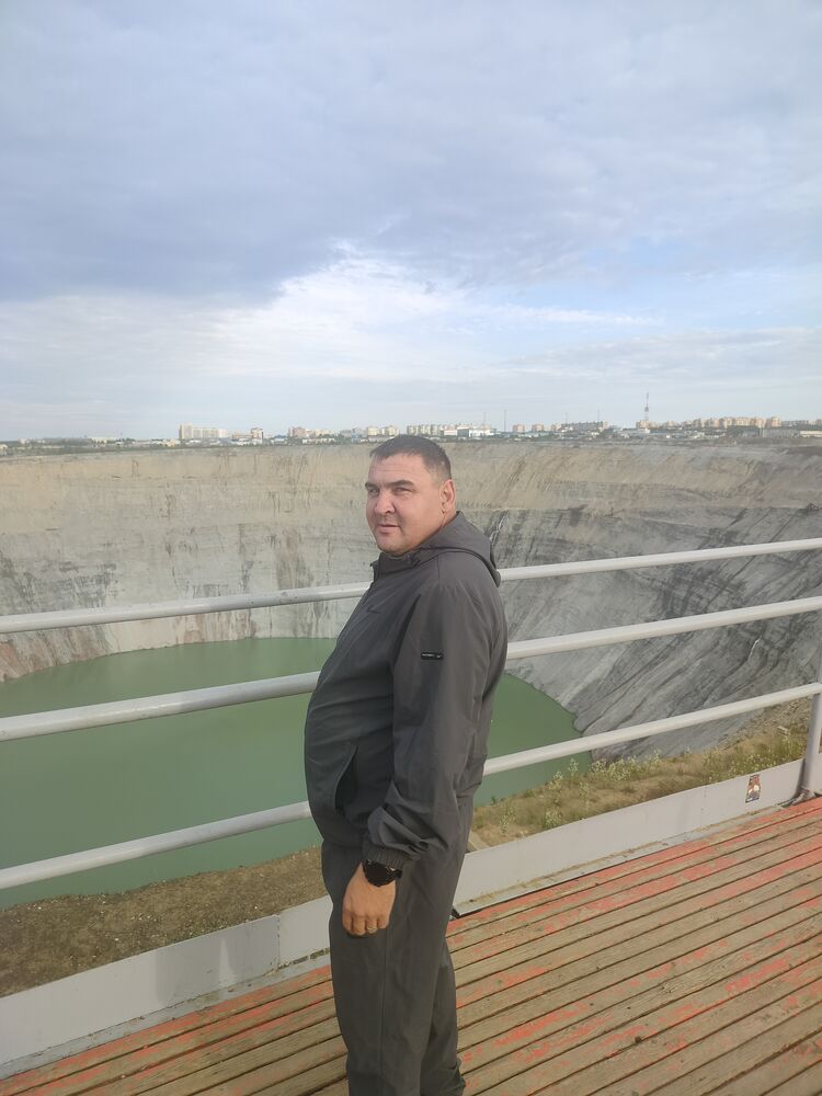  53509903  , 39 ,    