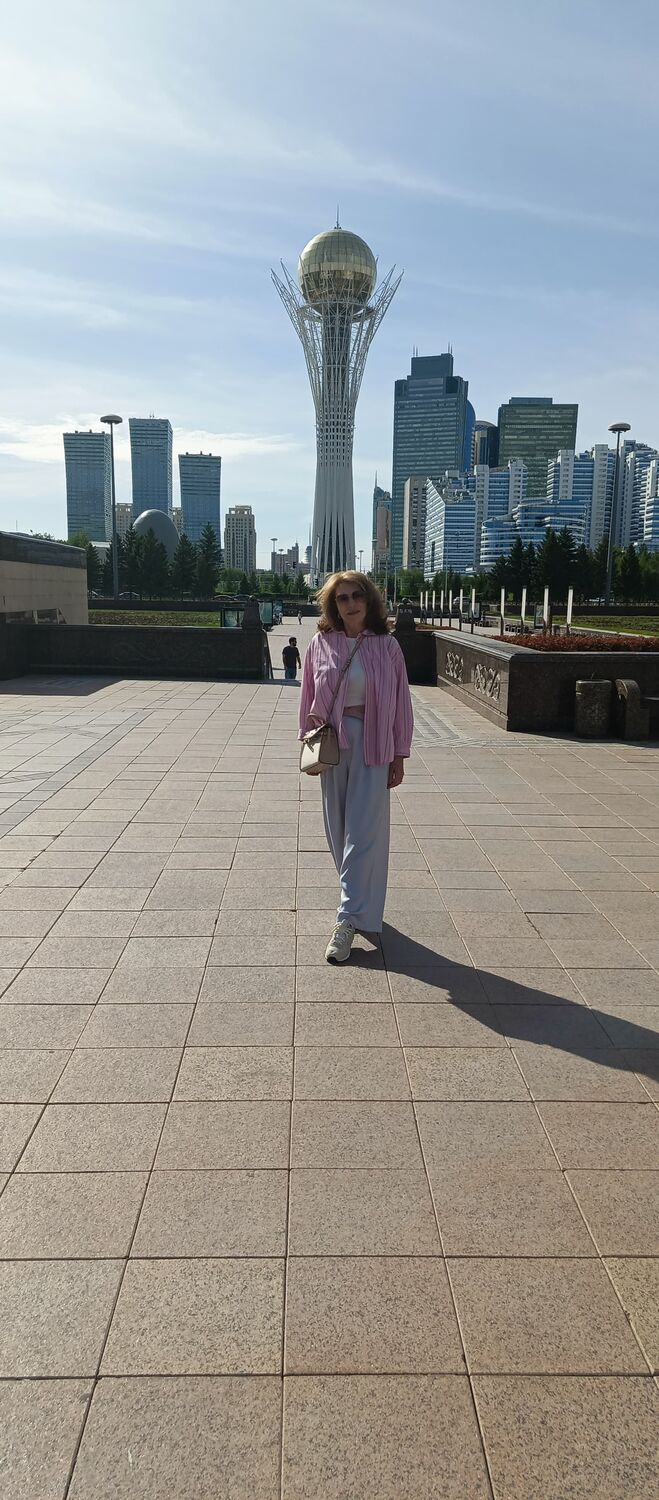  51751283  Marina, 55 ,    
